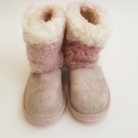 UGG Boots Girls Size 4 Pink Puffs - Picture 10 of 10